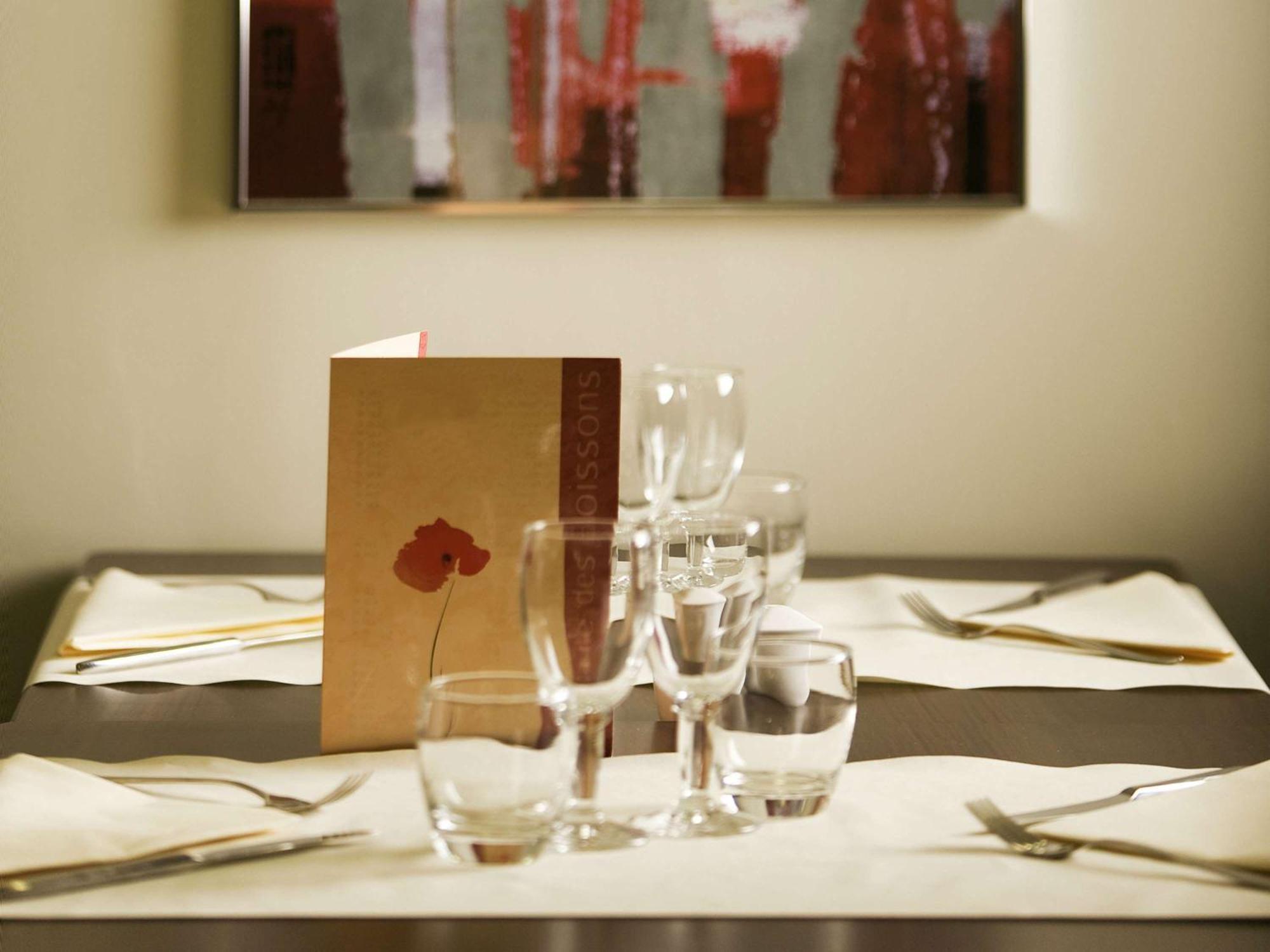Ibis Paris Le Bourget Hotel 3*