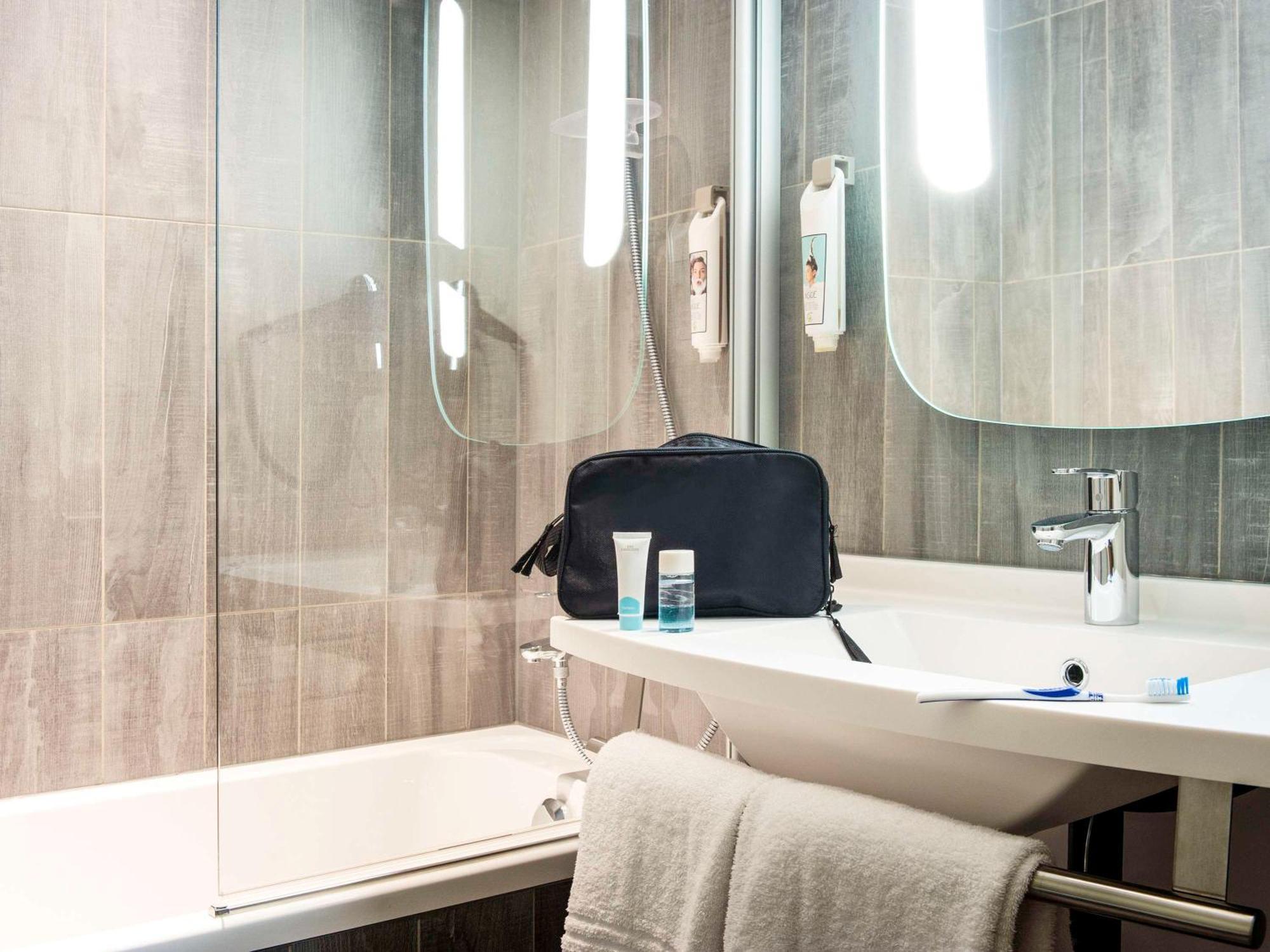 Ibis Paris Le Bourget 3* La Courneuve