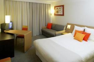 Hotel Ibis Paris Le Bourget