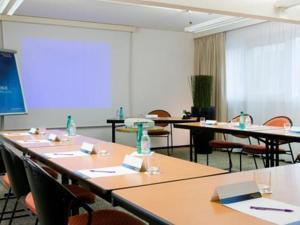 Ibis Paris Le Bourget